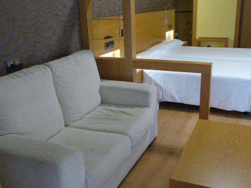 Hotel Nordes Burela Екстер'єр фото
