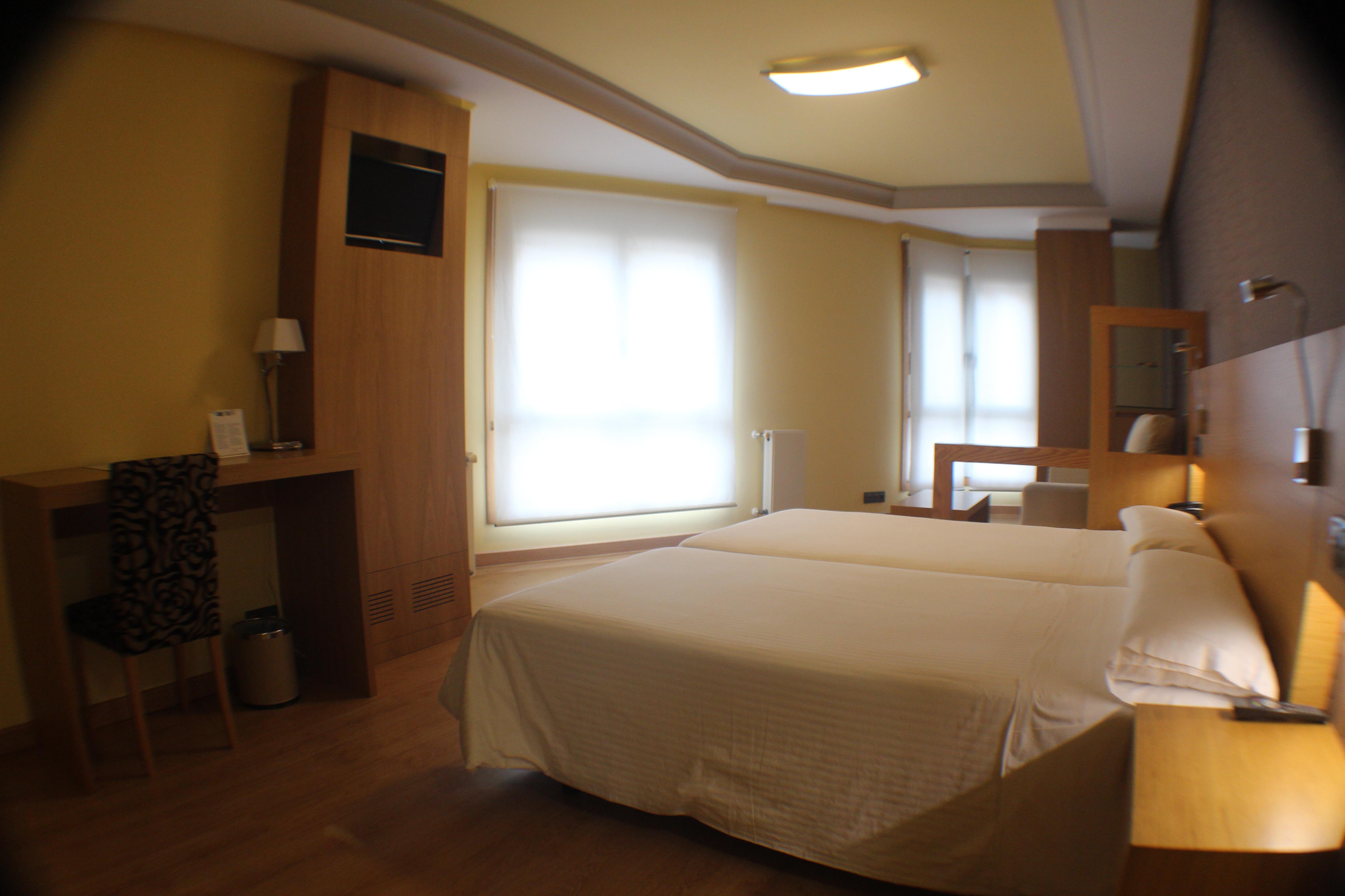 Hotel Nordes Burela Екстер'єр фото