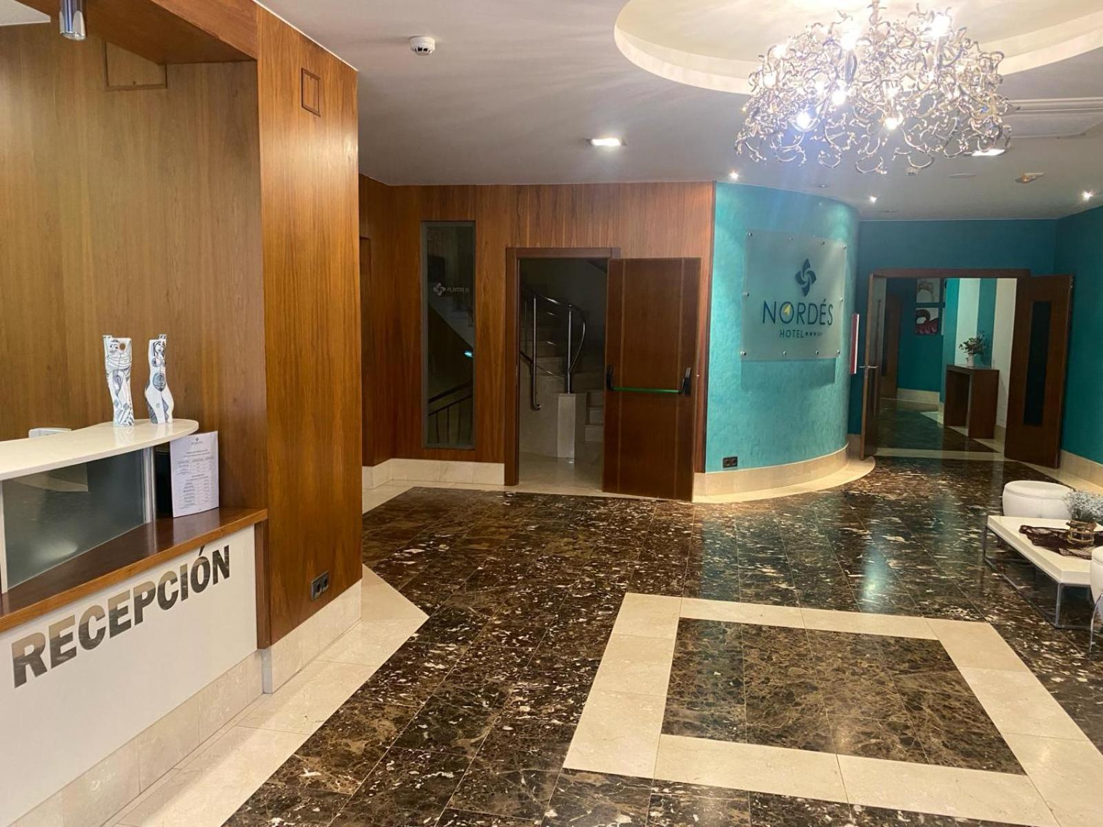 Hotel Nordes Burela Екстер'єр фото
